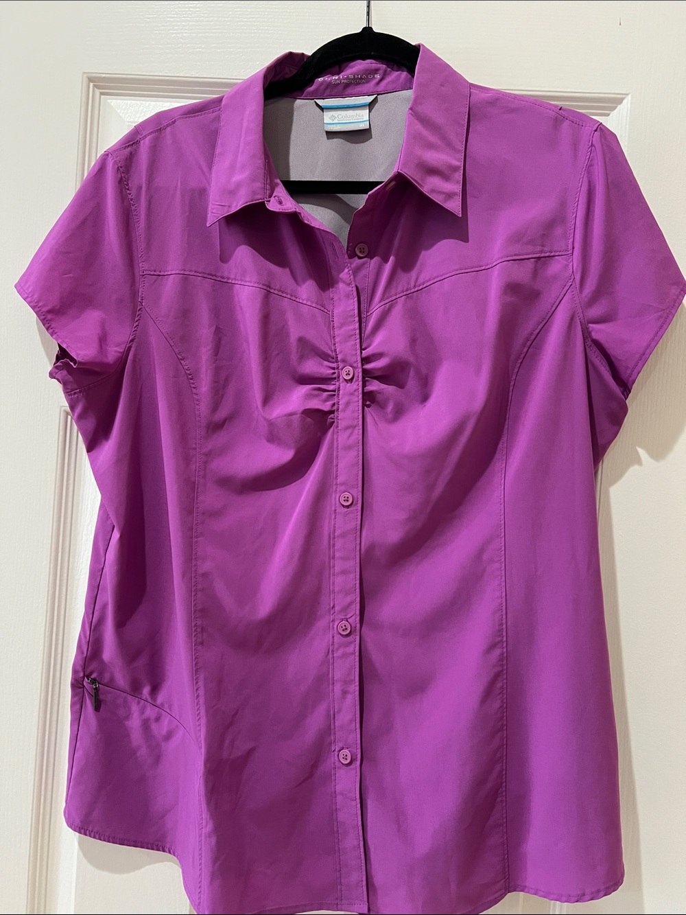 Columbia Women’s Short Sleeve Button-Down Shirt in Magenta